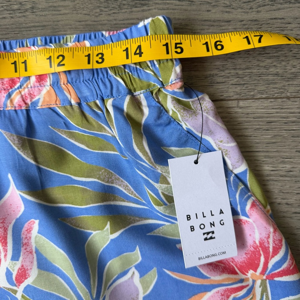 Billabong Pipe Line Floral Tropical Shorts - Blue - NWT - Size Large - Picture 7 of 7